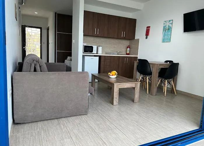 Governors Panayiotis 4*