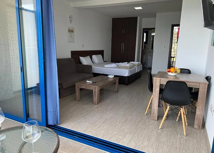 Aparthotel Governors Panayiotis