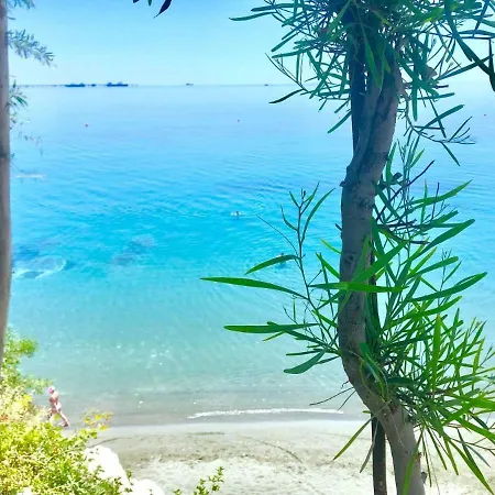 Panayiotis Aparthotel Governors Beach